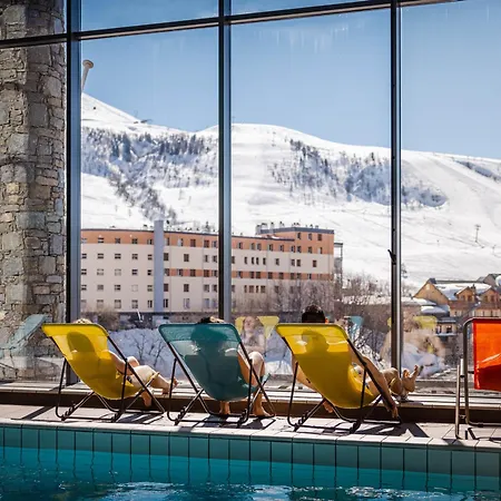 Moderne 4 Pers, A 30m Des Pistes Et Commerces - Fr-1-807-3 * Saint-François-Longchamp